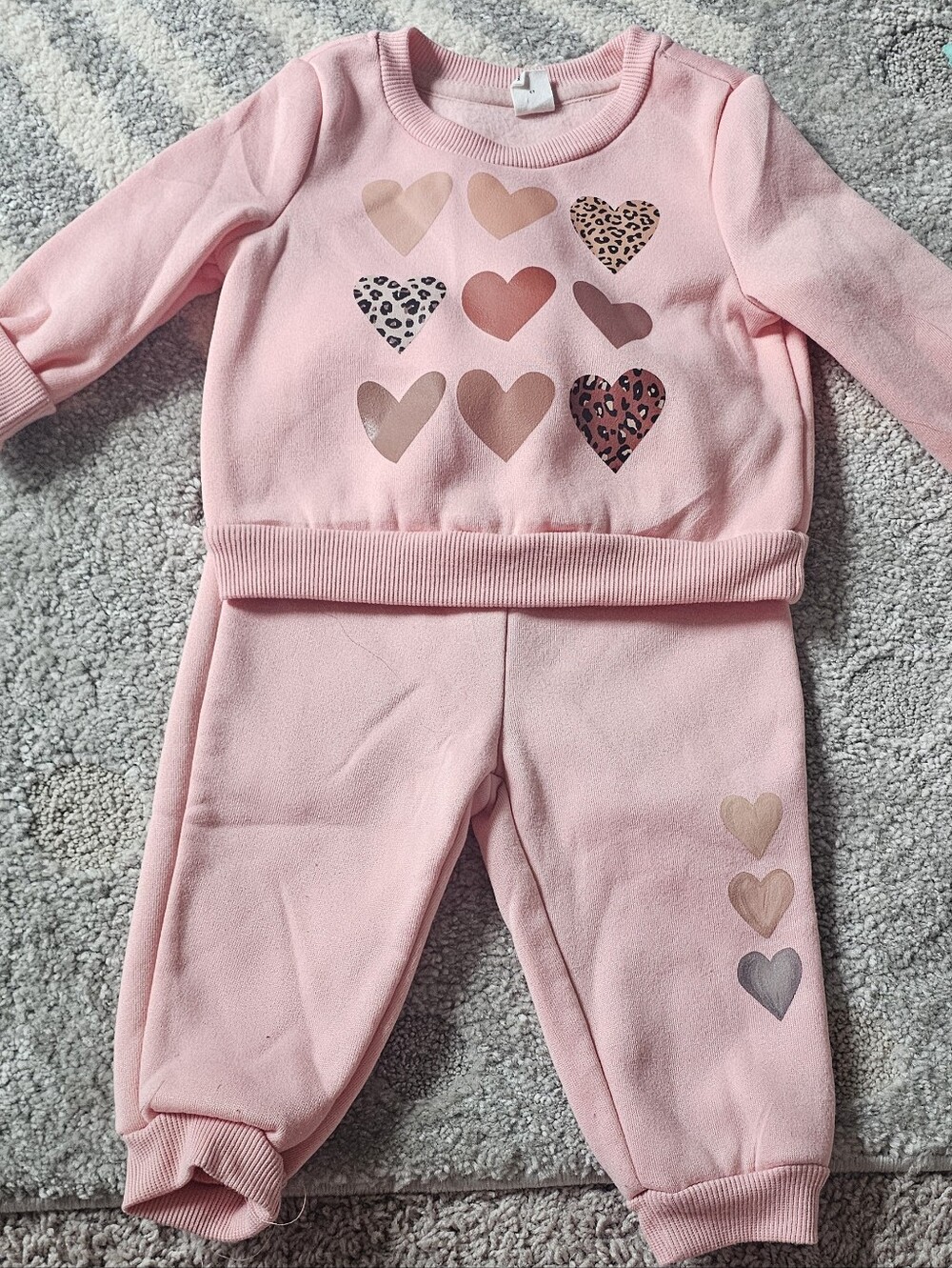 Pink Heart Graphic Kids Sweatshirt & Joggers Set